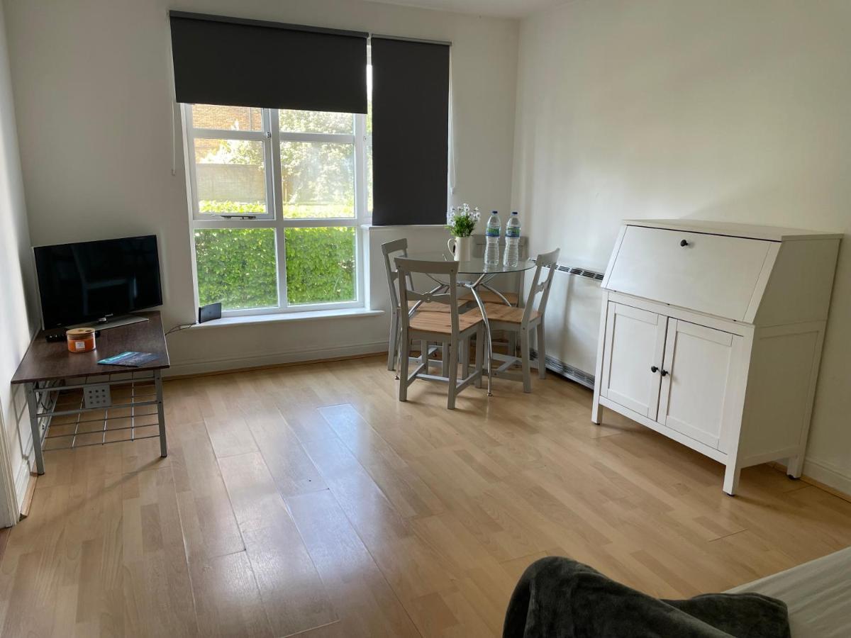 Appartamento Surrey Docks Se16 Near Canada Water N Easy Access Canary Wharf Londra